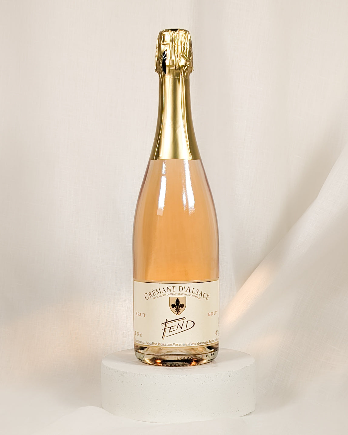 Produktfoto eines Cremant d'Alsace Rosé der Domaine Fend