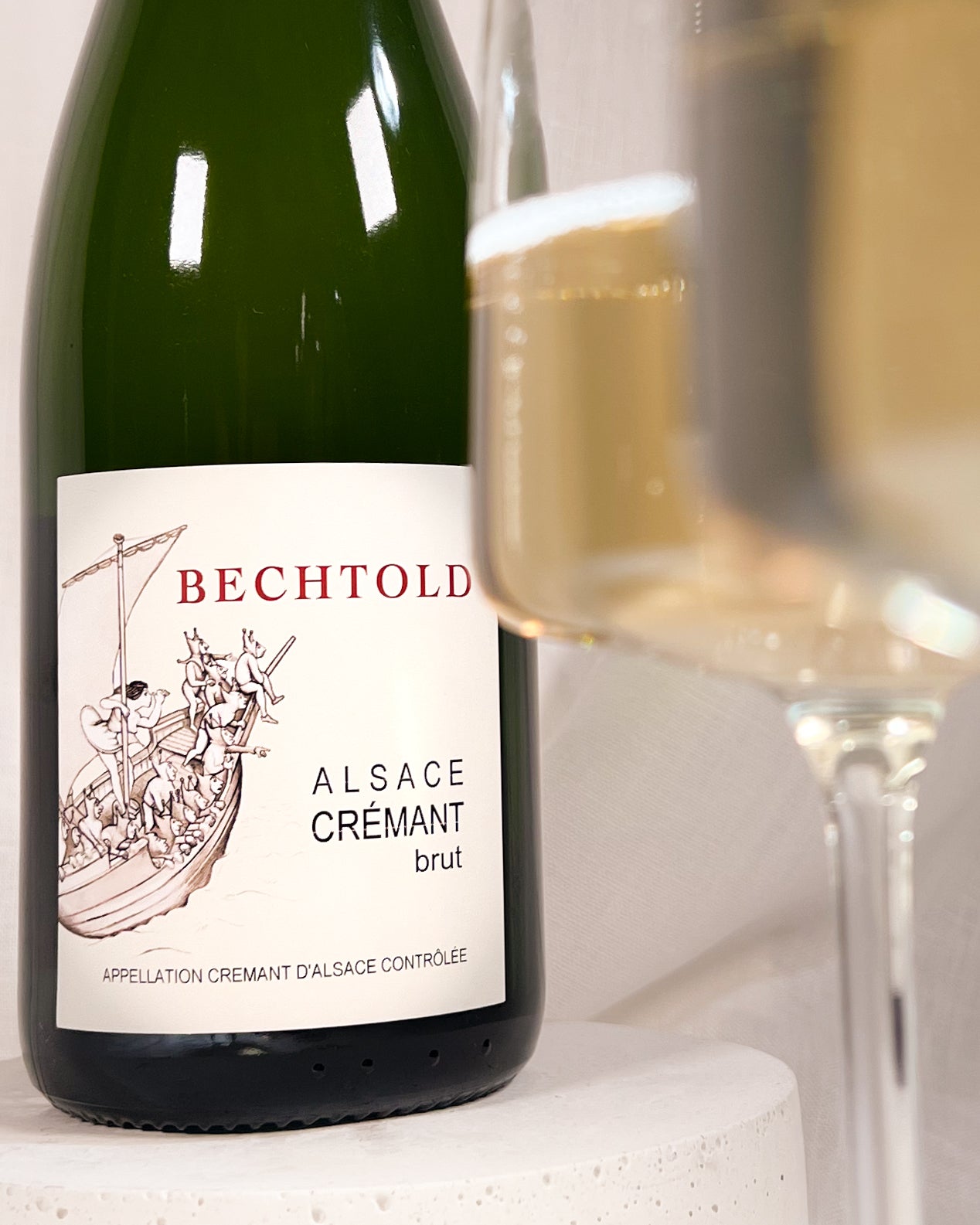 Produktfoto des Ettikets eines Cremant d'Alsace Brut der Domaine Bechtold